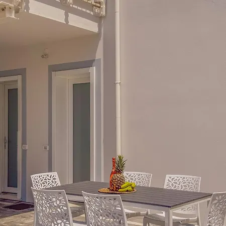 Fronte Mare & Parcheggio Privato By Host Hero