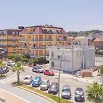 Апартаменты Beachfront With Ac & Private Parking By Host Hero *