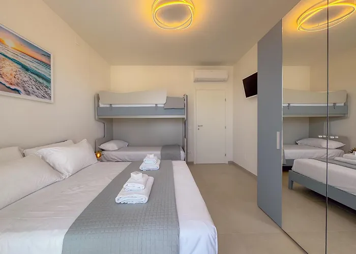 Beachfront With Ac & Private Parking By Host Hero Civitanova Marche