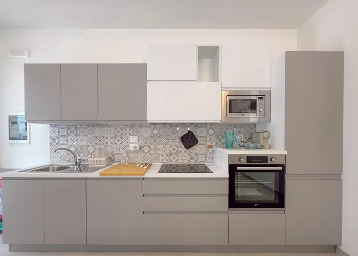 Appartamento Beachfront With Ac & Private Parking By Host Hero *