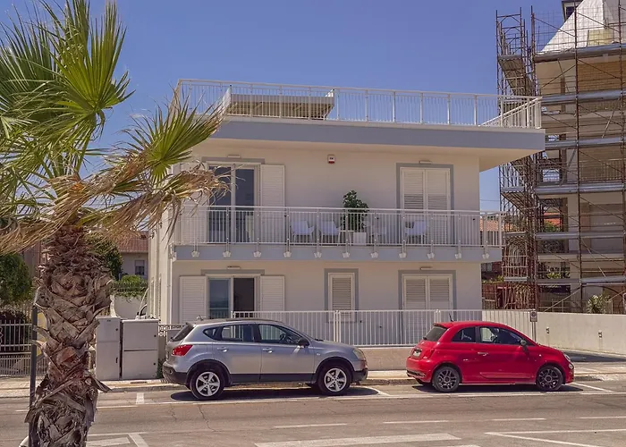 Appartamento Beachfront With Ac & Private Parking By Host Hero Civitanova Marche